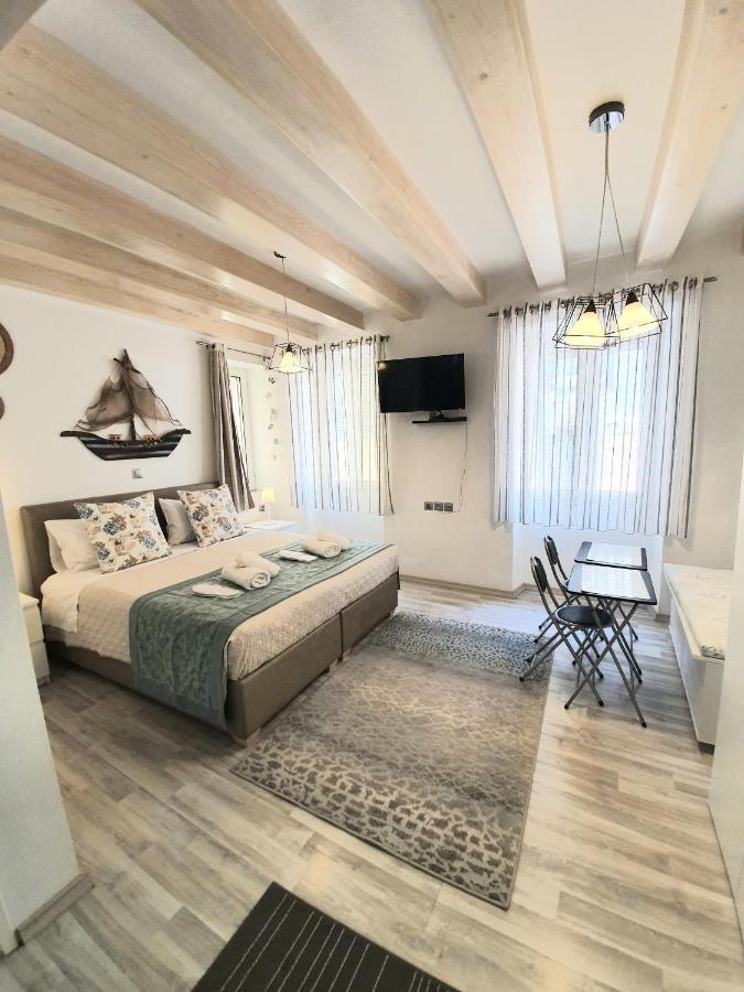 Helens Apartment Corfu  Esterno foto